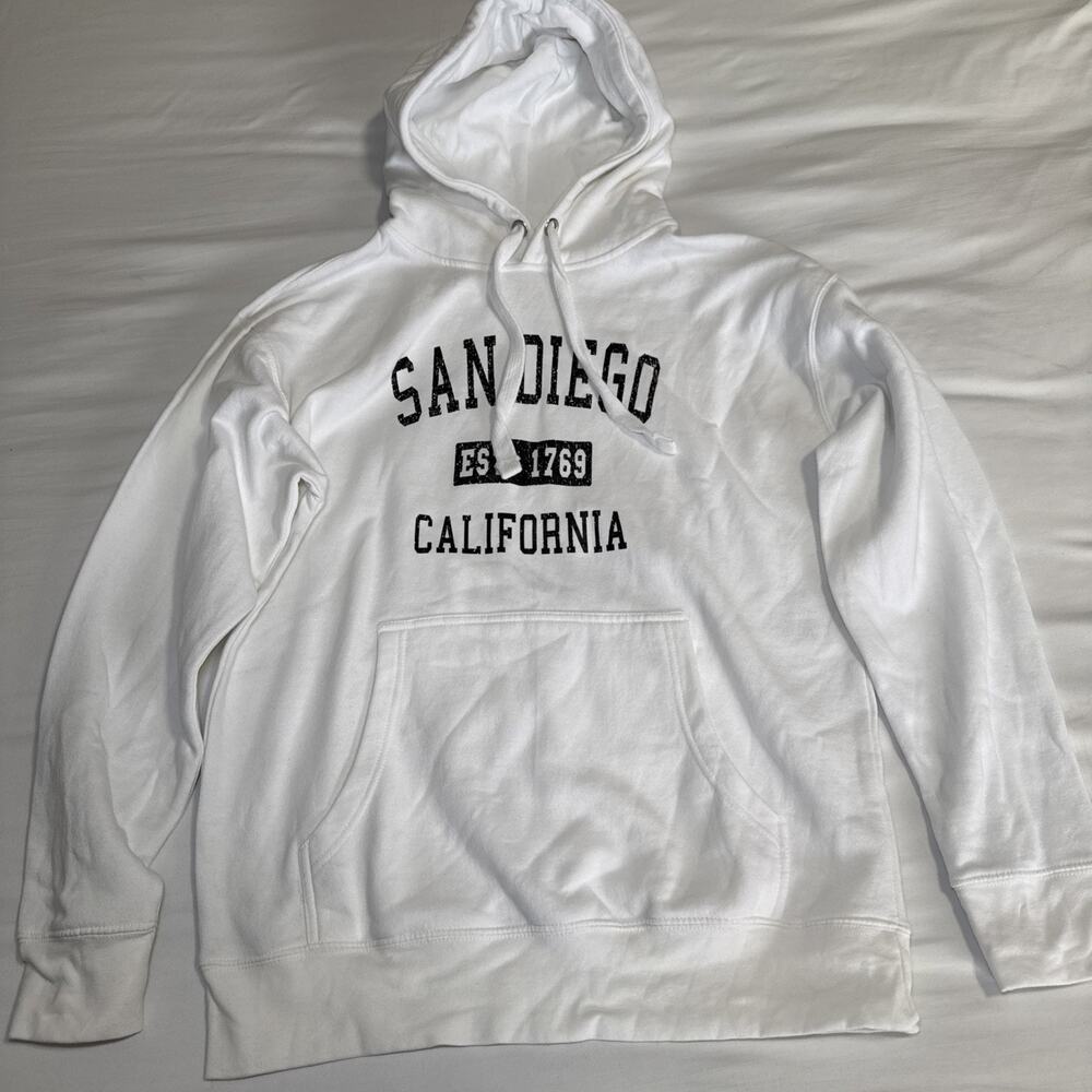 San Diego California Spellout Graphic White Hooded Sweatshirt Womens Large